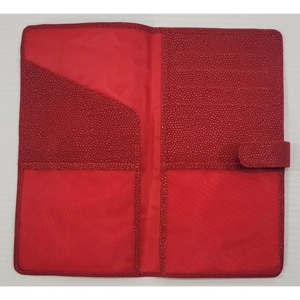 d5) Vintage Red Pebbled PVC Bi-Fold Travel ID Money Card Wallet